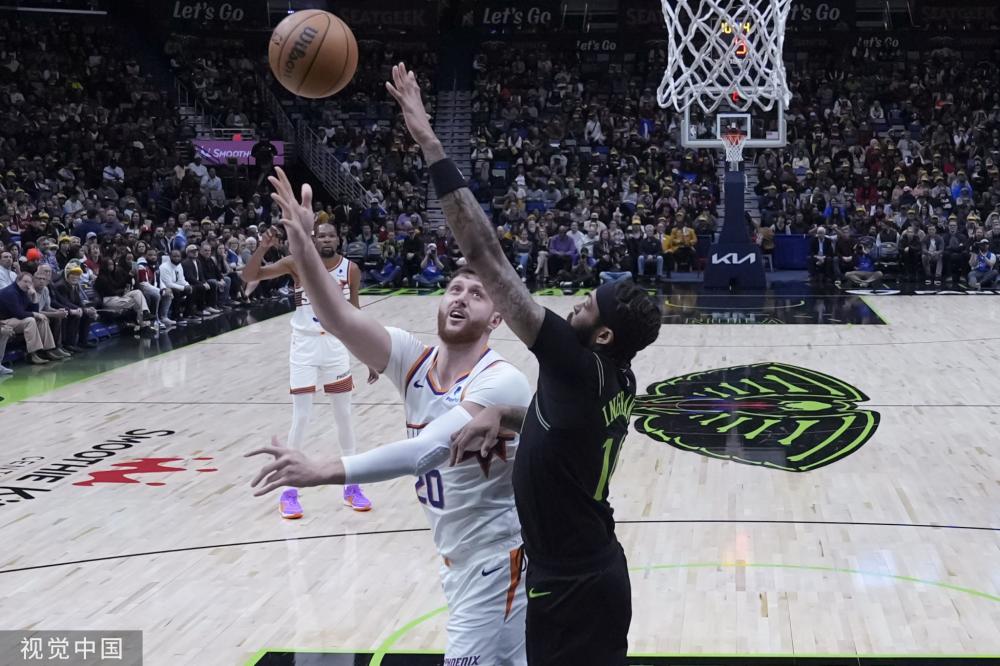 通过借鉴历 通过借鉴历