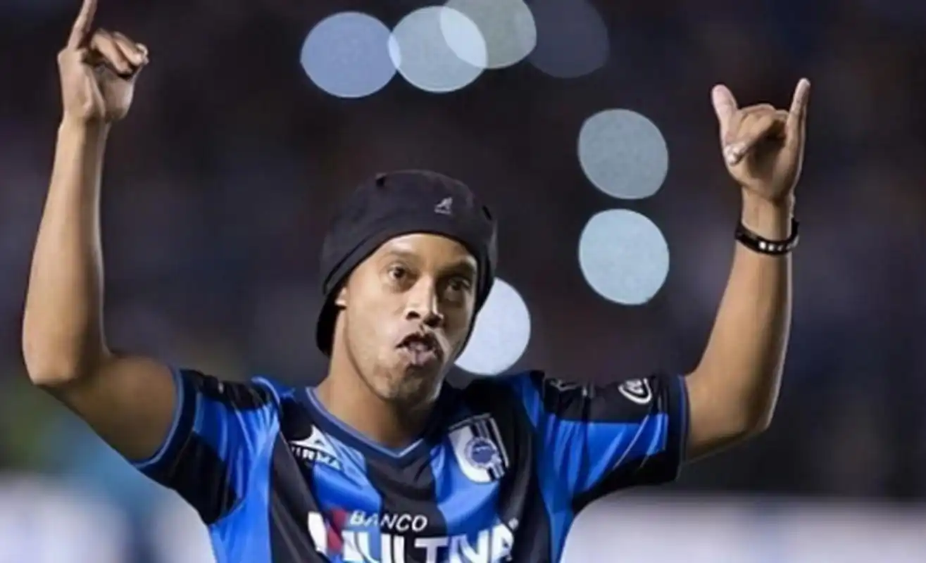 这正是刘易 这正是刘易